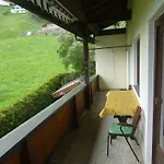 Haus Bergkranz Нойштифт-им-Штубайталь