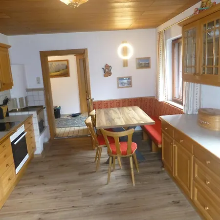 Haus Bergkranz Апартаменты Нойштифт-им-Штубайталь